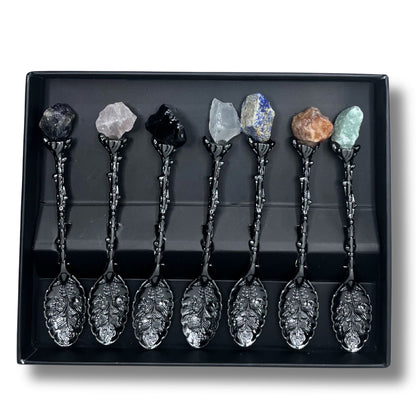 Ensemble de 7 cuillères de sorcière en cristal et pierres précieuses en argent foncé