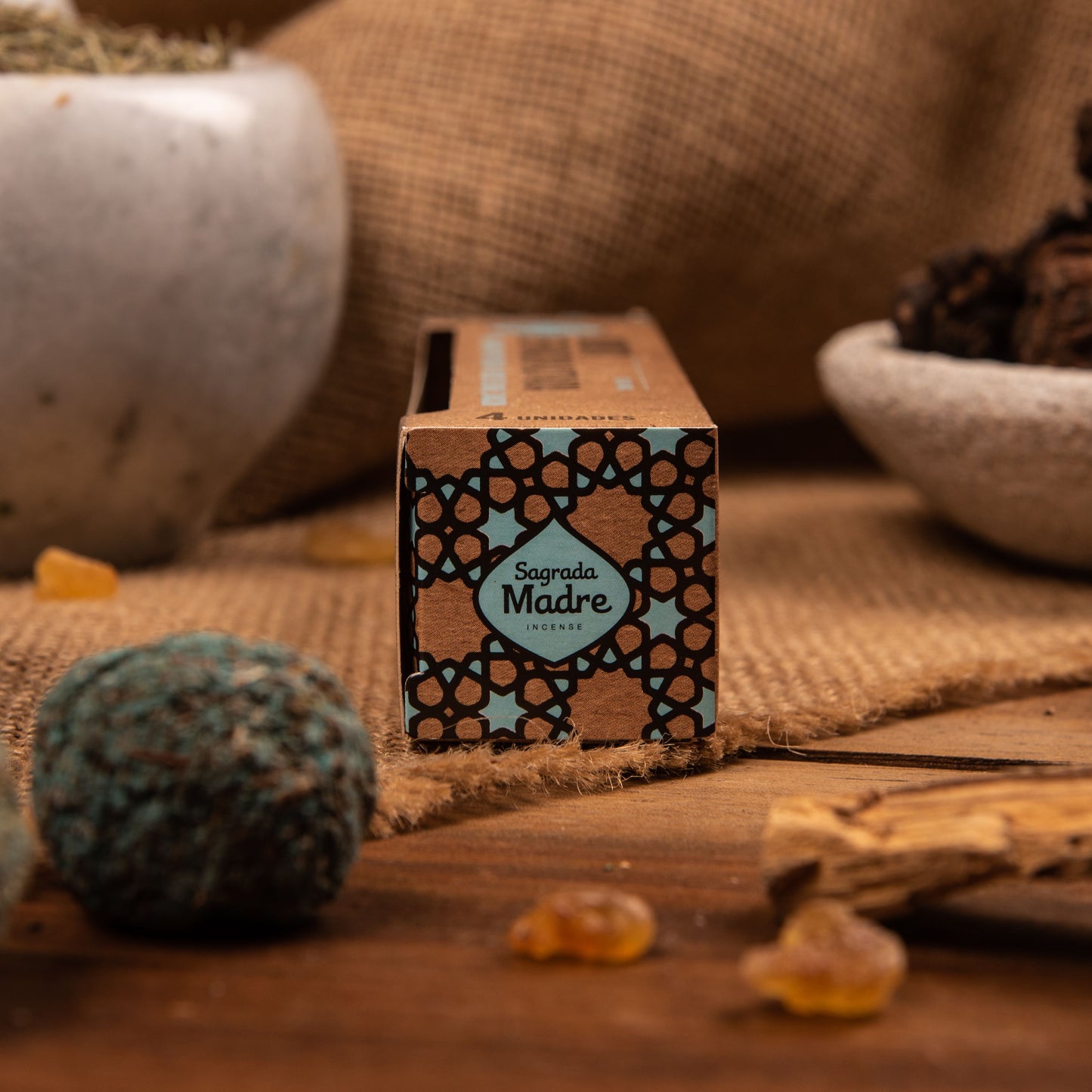 Box of 4 Incense Sticks Abrecamino