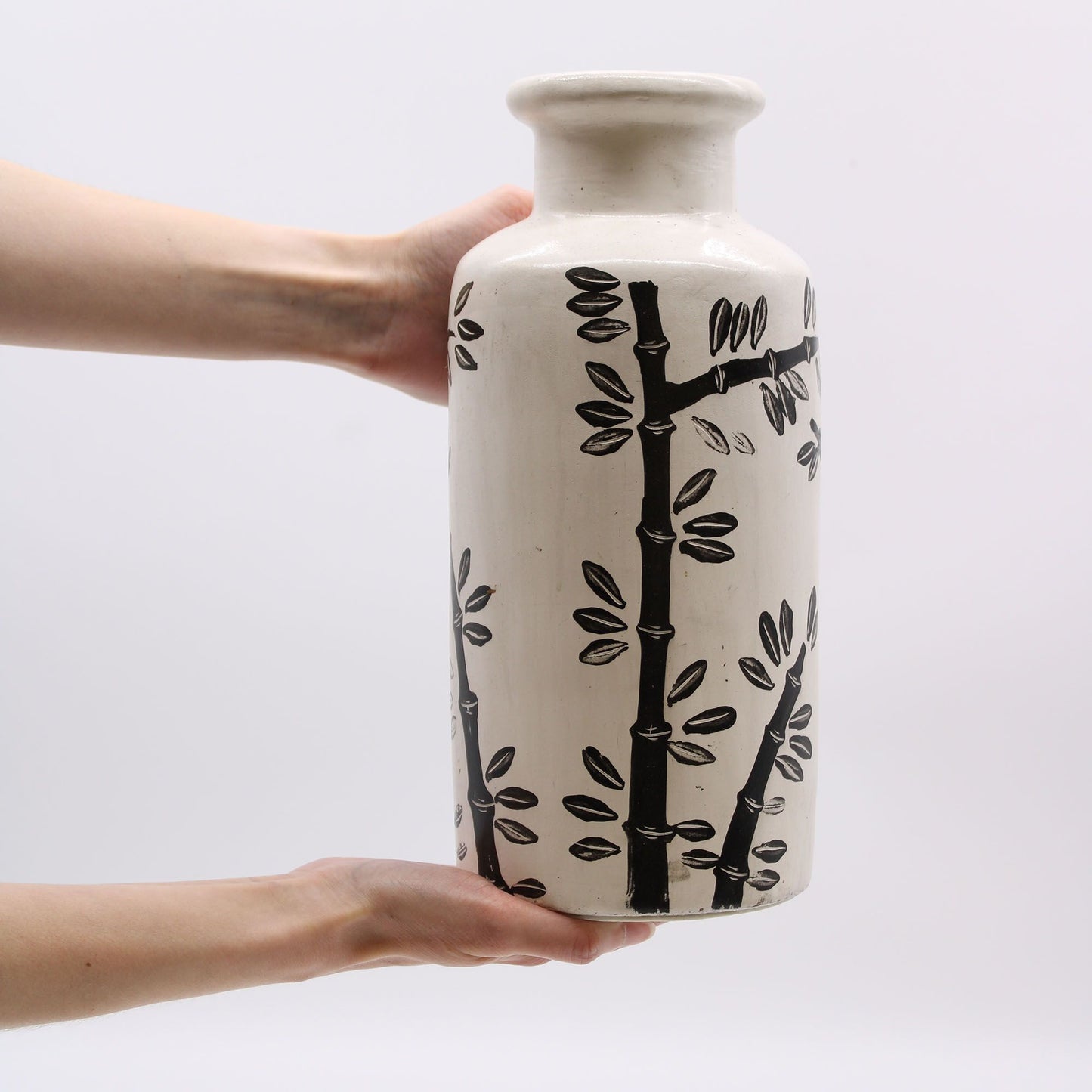Retro Ceramic Vase with Bamboo Motif - Natural