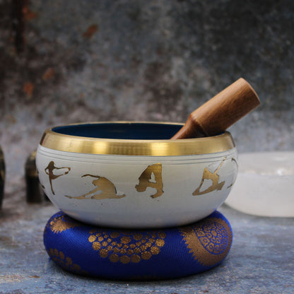 Large Tibetan Singing Bowl Set - Yoga Movement - White/Blue 14cm