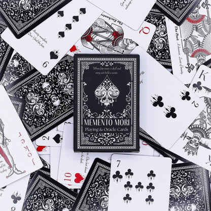 Memento Mori Cartas de juego y de oráculo góticas