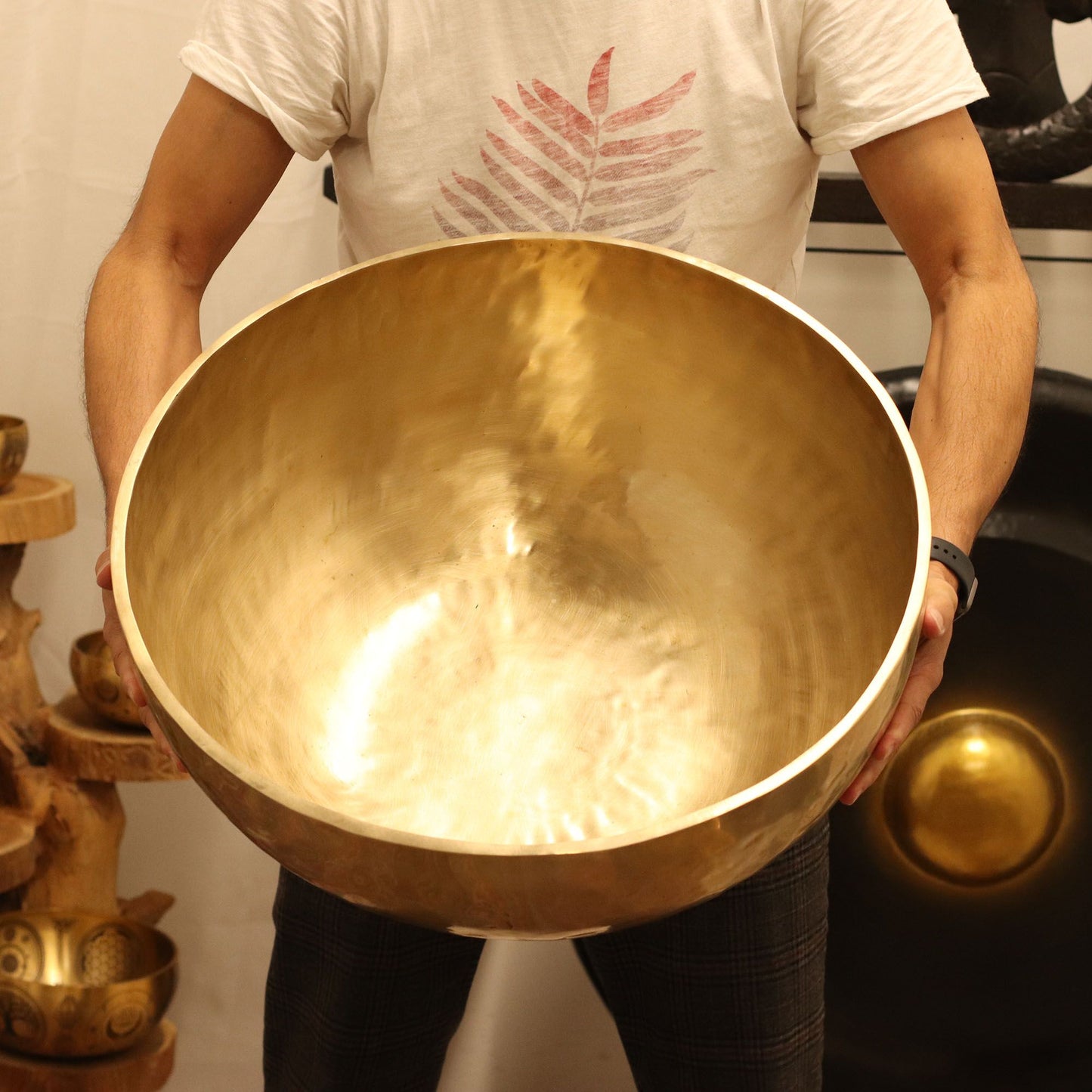 Bol vibrant géant et lisse avec pieds - 50 x 20 cm - 10,7 kg