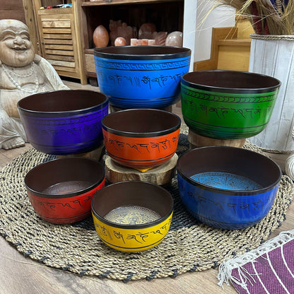 Large set of seven Tibetan singing bowls for chakras (19.5-35 cm)