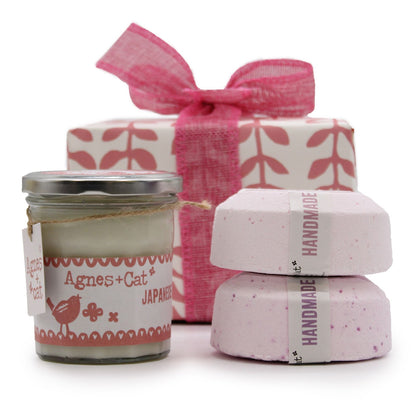 Gift Set: Peony &amp; Tea &amp; Rose Bath Bomb + Coffee &amp; Nut Candle
