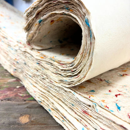 Papier cadeau artisanal Lokta - Mélange de couleurs coton