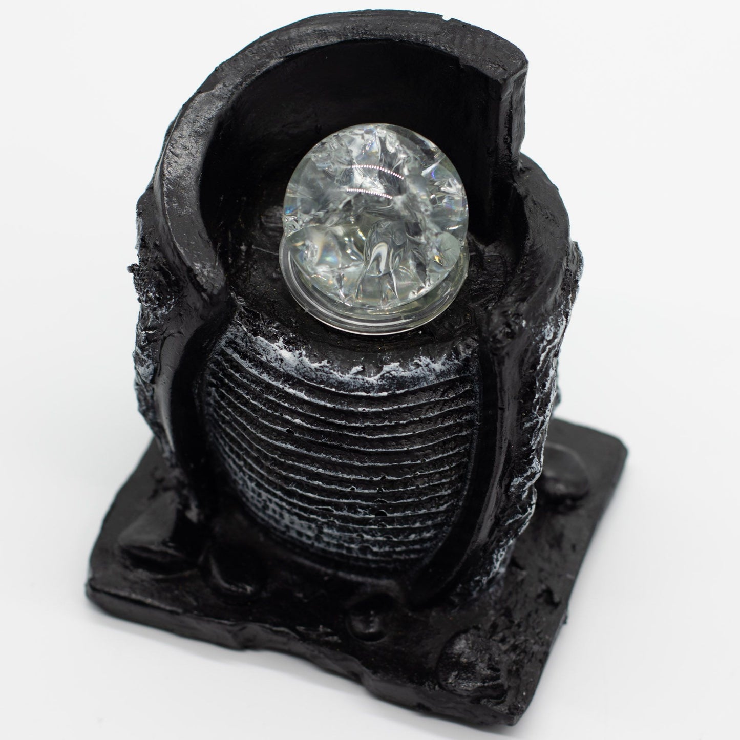 Fuente decorativa de agua de mesa -15x13x20 cm - Recipiente de agua y bola de cristal