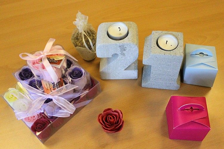 No.9 Candelero de granito