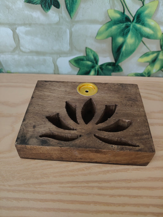 Brûleur conique à reflux de fleur de lotus