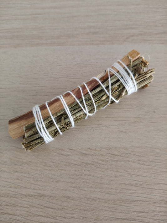 Bouquet de romarin et de palo santo