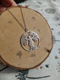 Colgante de acero inoxidable con Árbol de la vida y la Diosa de la Fertilidad