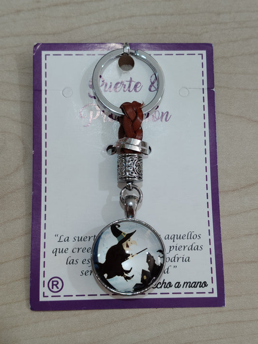 Llavero Bruja de la suerte y protección