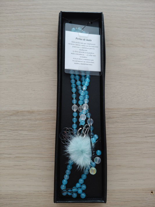 Pendentif Mala en perles d'aigue-marine