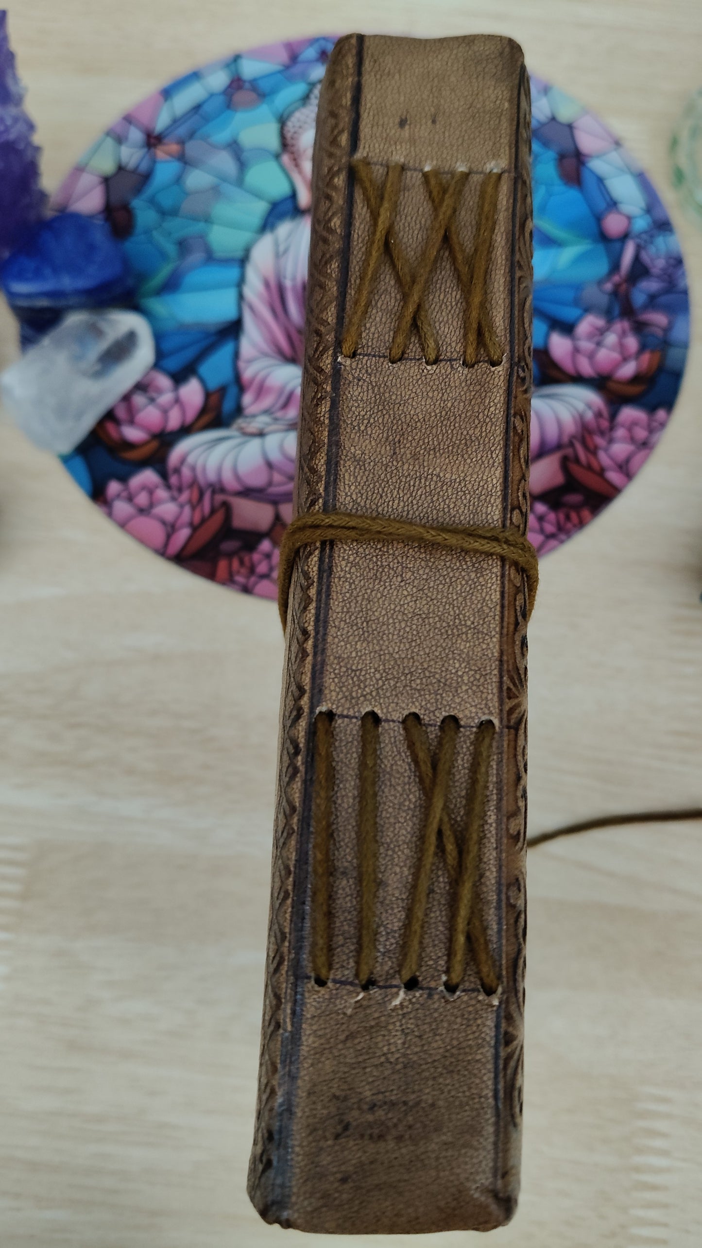 Carnet en cuir Triqueta