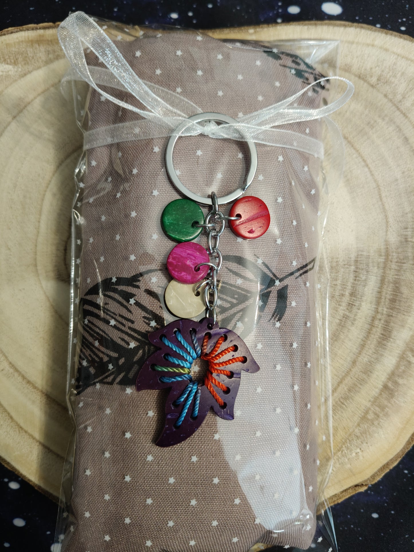 Coffret cadeau avec écharpe et porte-clés