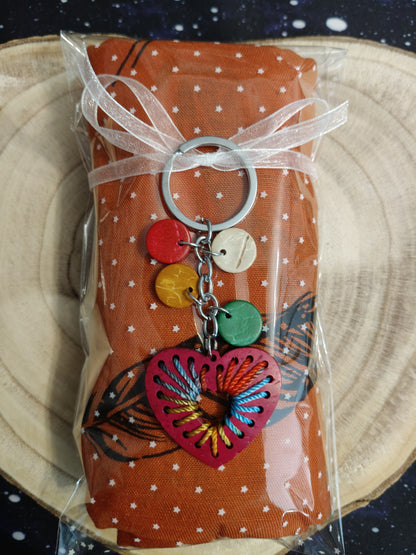 Coffret cadeau avec écharpe et porte-clés