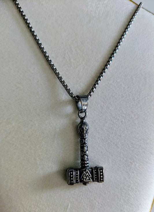 Colgante para hombre martillo de Thor en acero inoxidable